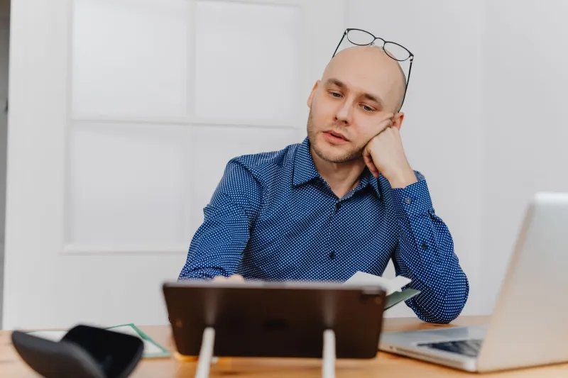 How to Figure Out Who Actually Knows What They're Talking About Online